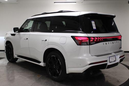 Radiant White 2026 INFINITI QX80 SPORT AWD