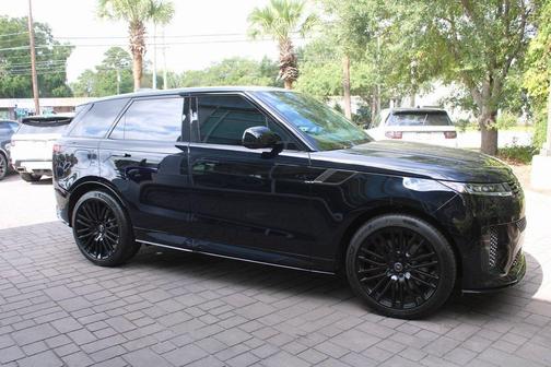 2025 Land Rover Range Rover Sport P635 SV Edition Two