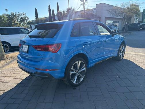 2022 Audi Q3 45 S line Premium Plus