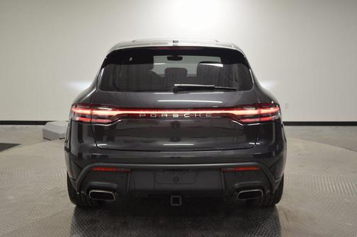 2025 Porsche Macan 
