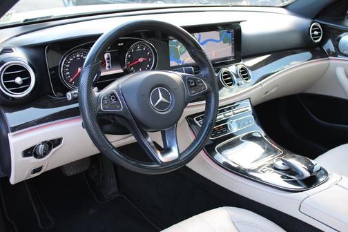 2017 Mercedes-Benz E-Class 4MATIC