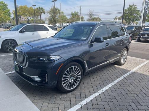 Arctic Gray Metallic 2019 BMW X7 xDrive50i