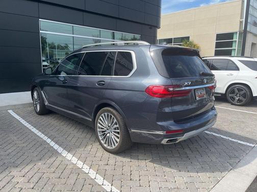 Arctic Gray Metallic 2019 BMW X7 xDrive50i