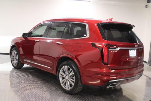 2024 Cadillac XT6 Premium Luxury FWD