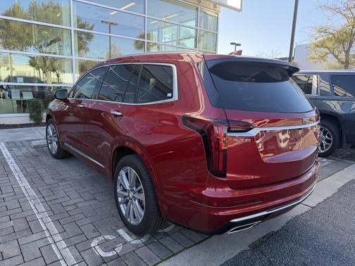 2024 Cadillac XT6 Premium Luxury FWD