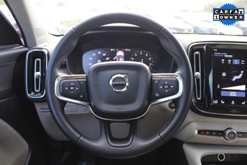 2021 Volvo XC40 T5 Inscription