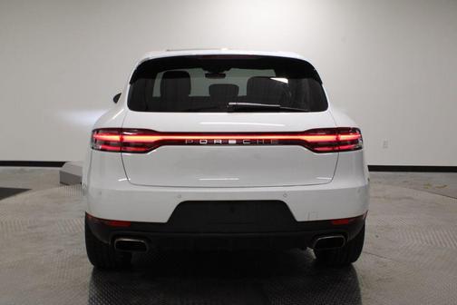 White 2021 Porsche Macan Macan