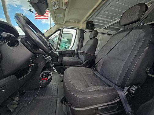 2023 RAM ProMaster 2500 Base