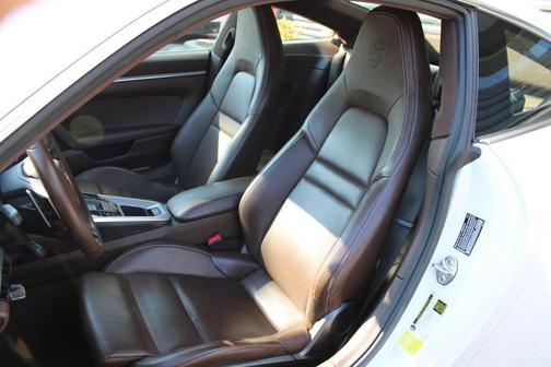 2020 Porsche 911 Carrera 4S