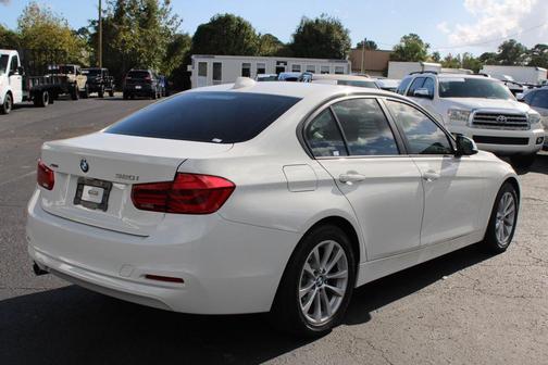 2018 BMW 320 i