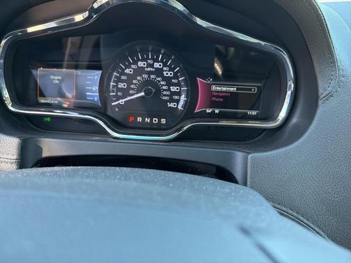 2019 Lincoln MKT Reserve