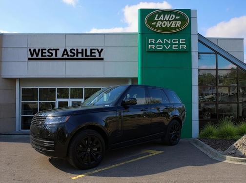 2025 Land Rover Range Rover P550e SE