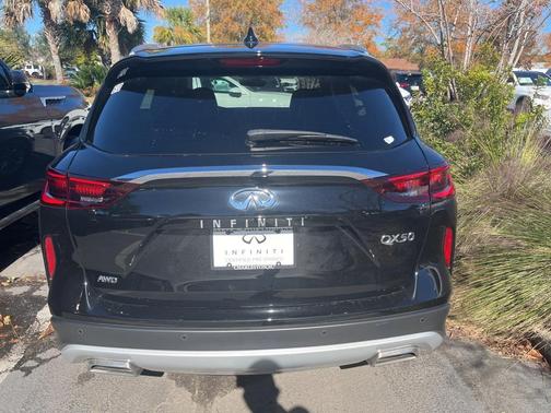 2025 INFINITI QX50 Luxe AWD