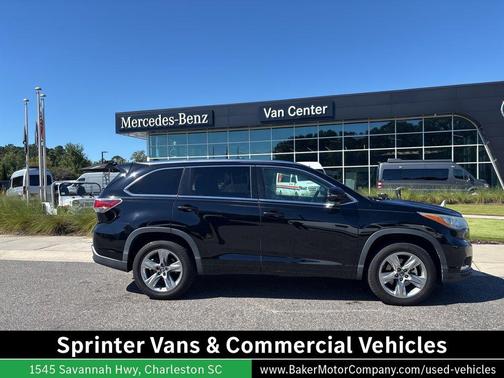 Midnight Black Metallic 2016 Toyota Highlander Limited