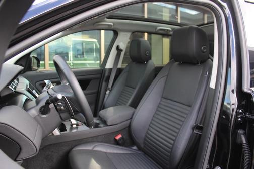 2025 Land Rover Discovery Sport S