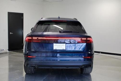 2025 Audi Q8 55 Premium Plus