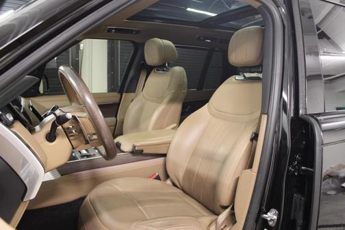 2024 Land Rover Range Rover P530 SE