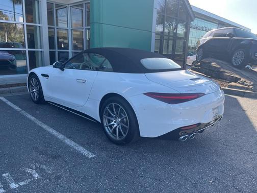 2024 Mercedes-Benz AMG SL 43 Base