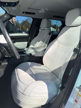 2024 Land Rover Range Rover Sport SE