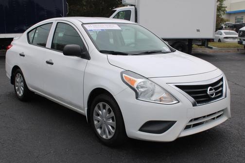 2015 Nissan Versa 1.6 S+