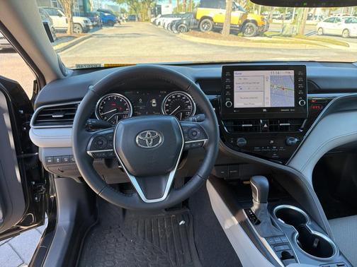 2024 Toyota Camry XLE