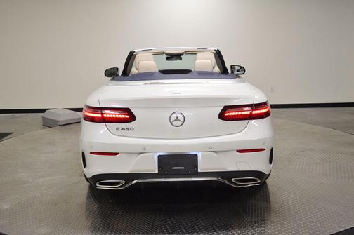 MANUFAKTUR Moonlight White Metallic 2023 Mercedes-Benz E-Class E 450