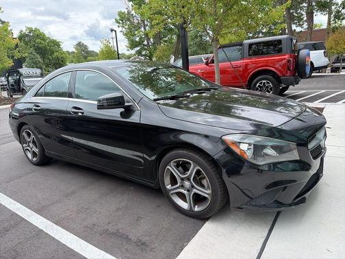 Night Black 2014 Mercedes-Benz CLA-Class Base