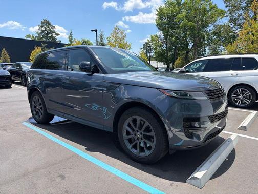 Varesine Blue Metallic 2024 Land Rover Range Rover Sport SE