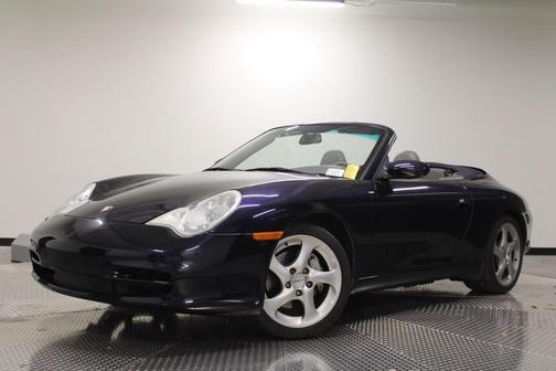2003 Porsche 911 Carrera 4