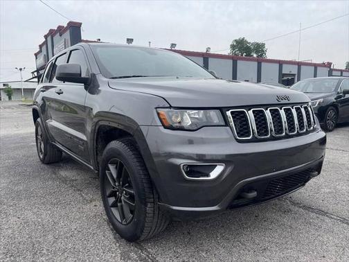 2016 Jeep Grand Cherokee Laredo
