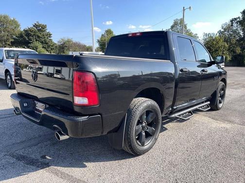 2016 RAM 1500 ST