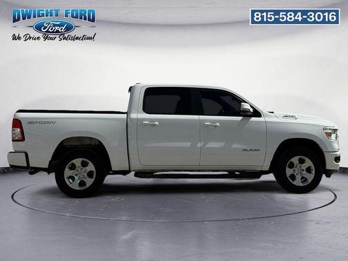 Bright White Clearcoat 2021 RAM 1500 Big Horn/Lone Star