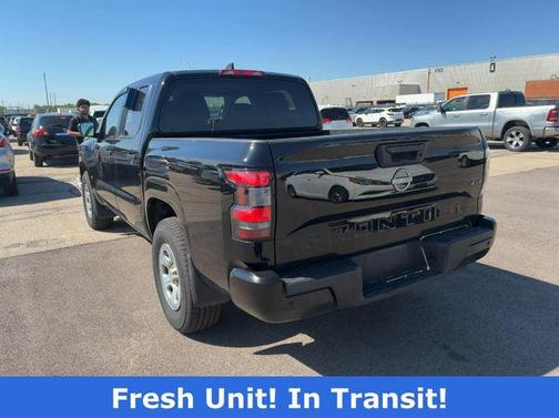 Super Black 2022 Nissan Frontier S
