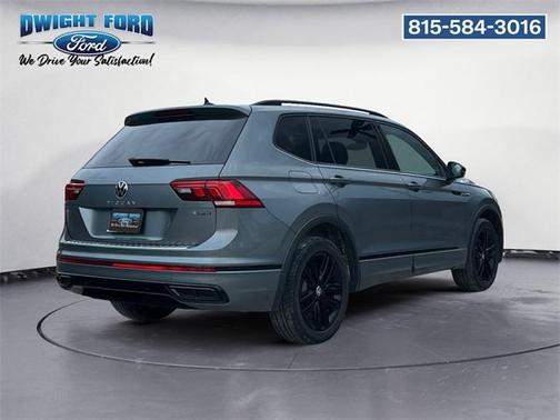 2022 Volkswagen Tiguan 2.0T SE R-Line Black 4MOTION