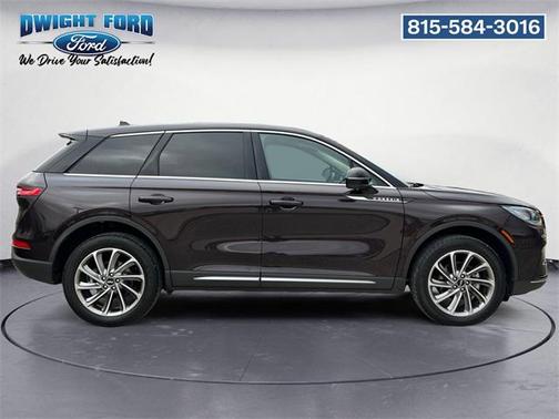 2023 Lincoln Corsair Standard