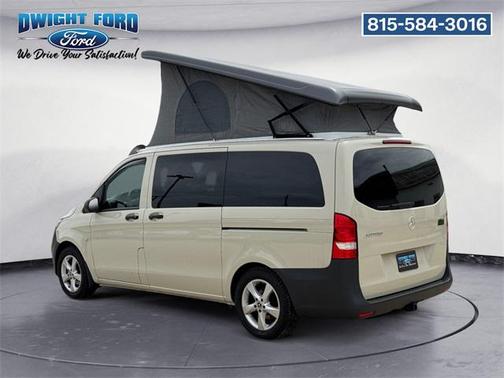 2021 Mercedes-Benz Metris Base