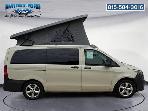 2021 Mercedes-Benz Metris Base