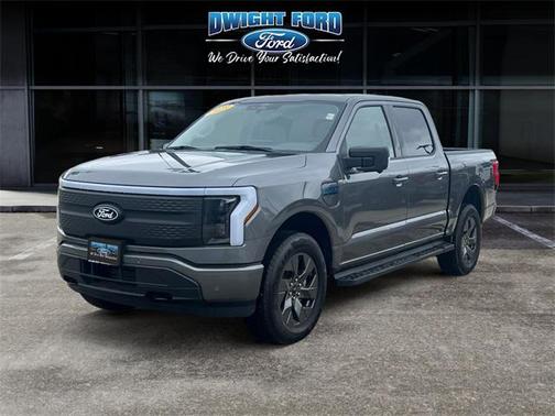 2025 Ford F-150 Lightning Flash