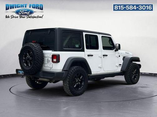 Bright White Clearcoat 2021 Jeep Wrangler Willys