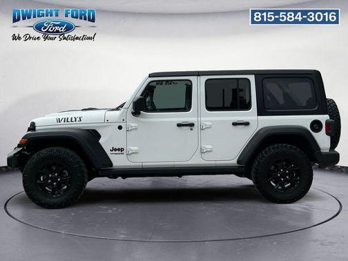 Bright White Clearcoat 2021 Jeep Wrangler Willys