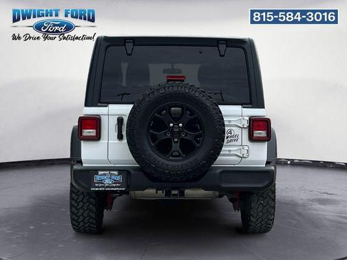 Bright White Clearcoat 2021 Jeep Wrangler Willys