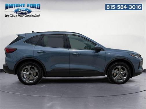2025 Ford Escape ST-Line Select
