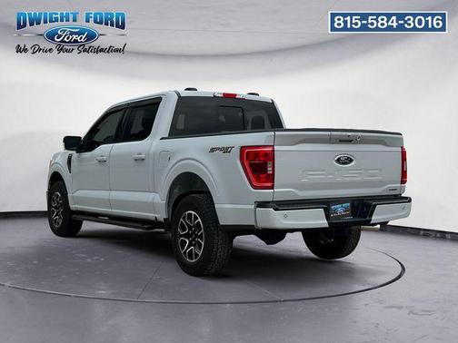 Space White Metallic 2022 Ford F-150 XLT