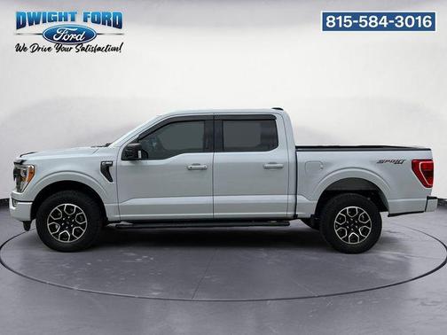 Space White Metallic 2022 Ford F-150 XLT
