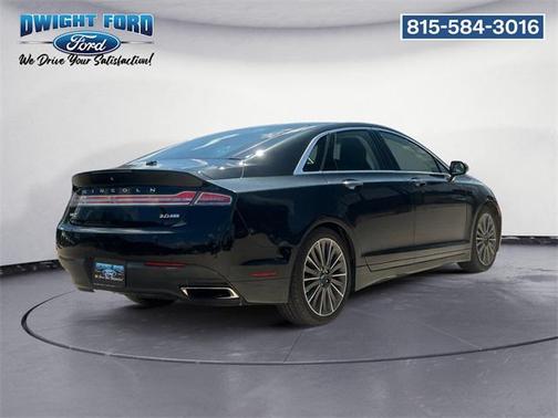 2015 Lincoln MKZ Base