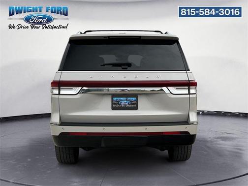 2024 Lincoln Navigator Premiere