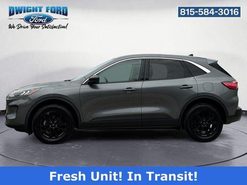 Carbonized Gray Metallic 2022 Ford Escape SE