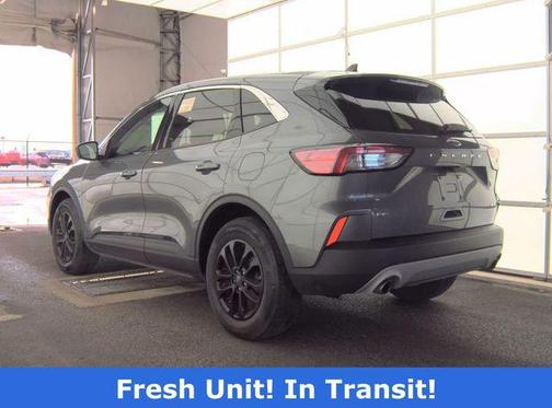 Carbonized Gray Metallic 2022 Ford Escape SE