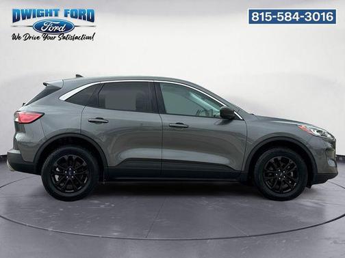 Carbonized Gray Metallic 2022 Ford Escape SE