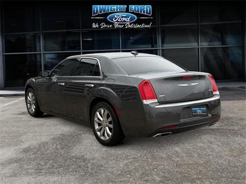 2019 Chrysler 300 Limited